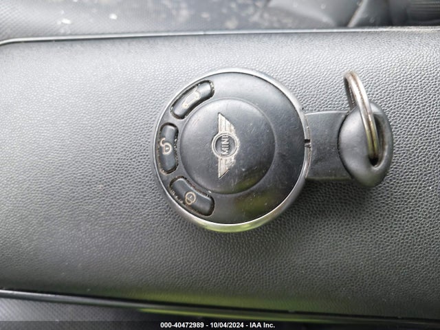 2013 MINI CLUBMAN WMWZF3C55DT490189 Photo 10