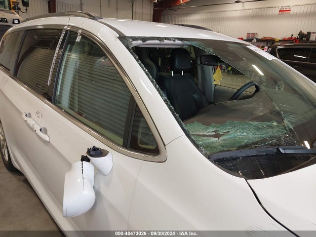 2C4RC1BGXNR144831 Chrysler Pacifica Touring L