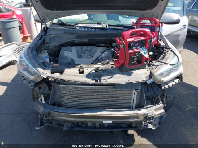 KM8SM4HF8JU274193 Hyundai Santa Fe Se
