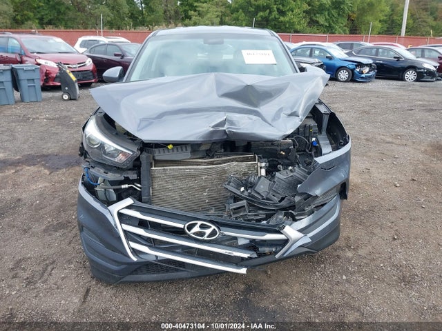 Hyundai TUCSON SE 2018 KM8J2CA47JU755685 Image 12