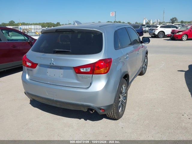2017 MITSUBISHI OUTLANDER SPORT JA4AP3AU0HZ025145 Photo 3