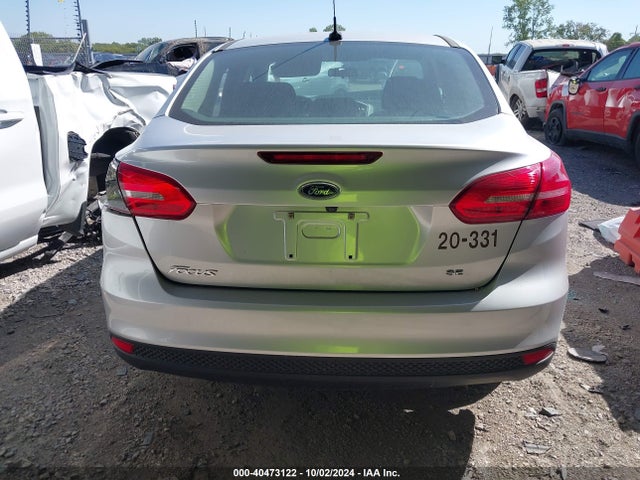 Ford FOCUS SE 2015 1FADP3F24FL343043 Image 16