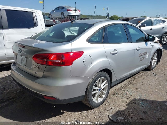 Ford FOCUS SE 2015 1FADP3F24FL343043 Image 4