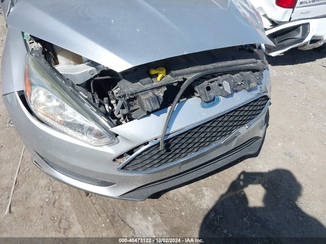 Ford FOCUS SE 2015 1FADP3F24FL343043 Image 6