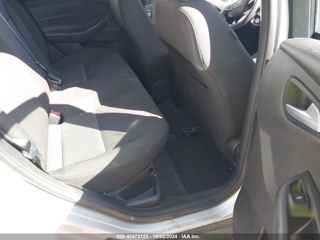 Ford FOCUS SE 2015 1FADP3F24FL343043 Image 8