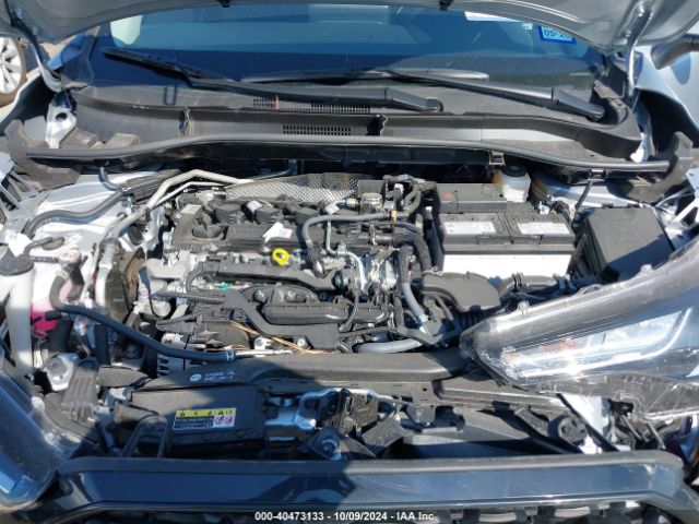 7MUBAAAG0RV095098 Toyota Corolla Cross Le