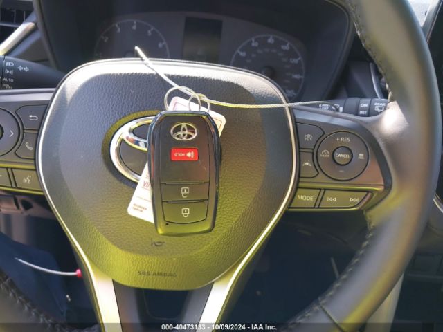7MUBAAAG0RV095098 Toyota Corolla Cross Le
