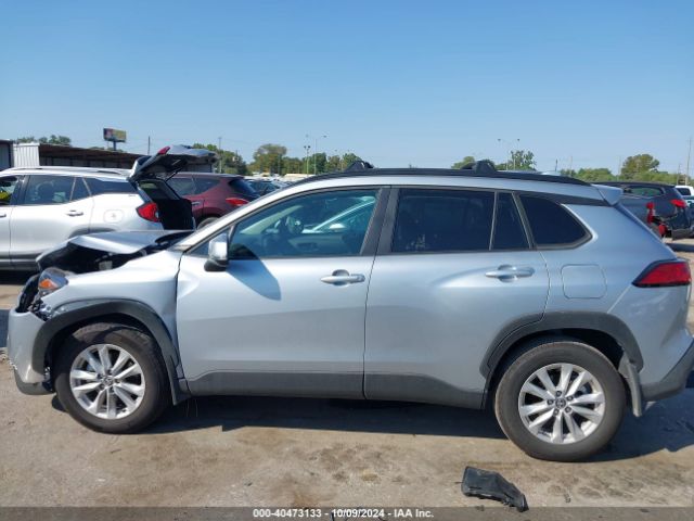 7MUBAAAG0RV095098 Toyota Corolla Cross Le
