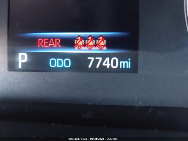 7MUBAAAG0RV095098 Toyota Corolla Cross Le