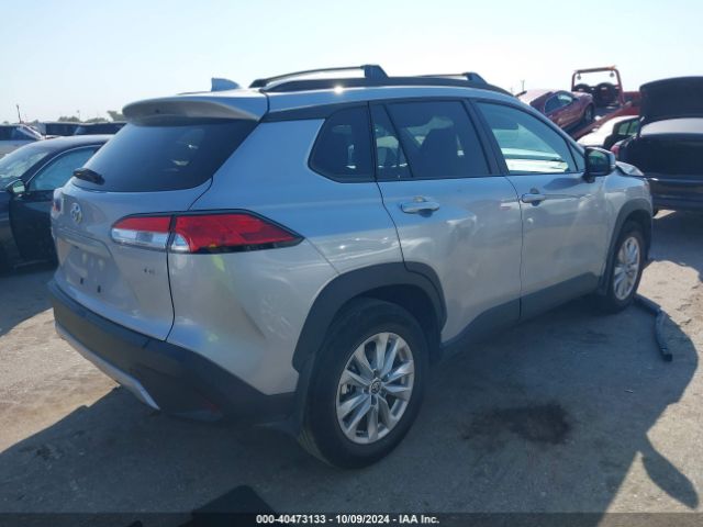 7MUBAAAG0RV095098 Toyota Corolla Cross Le