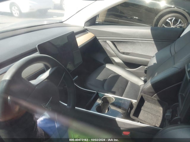 2017 TESLA MODEL 3 5YJ3E1EAXHF002423 Photo 6