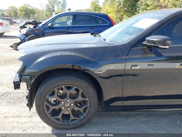 2C3CCASG9NH127499 Chrysler 300 Touring L Awd