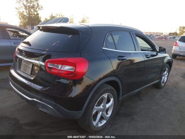 WDCTG4EB0JJ519422 Mercedes-Benz GLA 250
