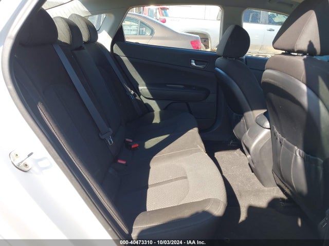KIA Optima Lx 2017 5XXGT4L34HG166891 Image 8