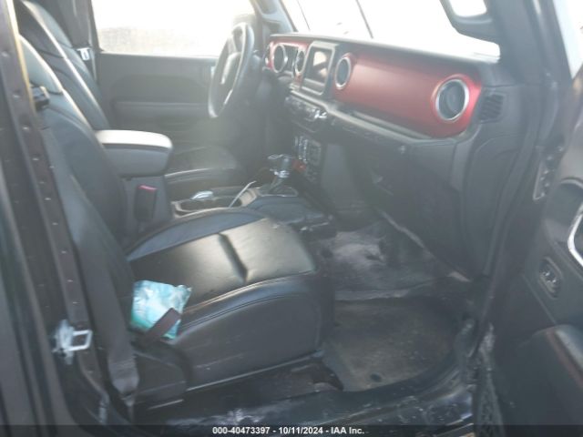 1C4HJXFG9JW131844 Jeep Wrangler Unlimited Rubicon 4x4