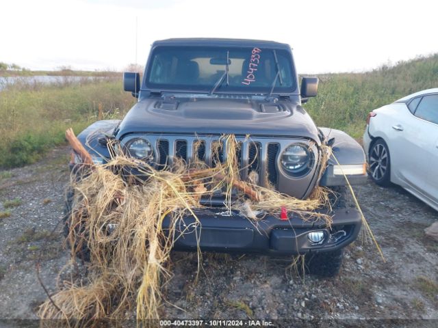 1C4HJXFG9JW131844 Jeep Wrangler Unlimited Rubicon 4x4