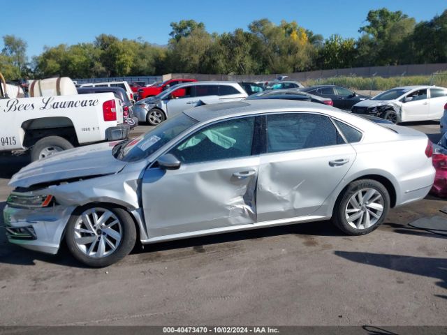 1VWBA7A39JC001636 Volkswagen Passat 2.0t Se