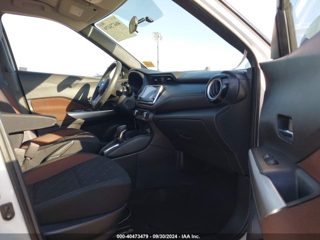 Nissan KICKS SR 2018 3N1CP5CU3JL502903 Image 5