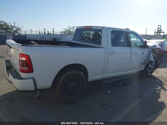 3C6UR5DL9NG112265 RAM 2500 Big Horn  4x4 6'4 Box