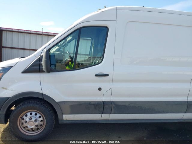 1FTBR2C80PKA43375 Ford Transit-250 Cargo Van