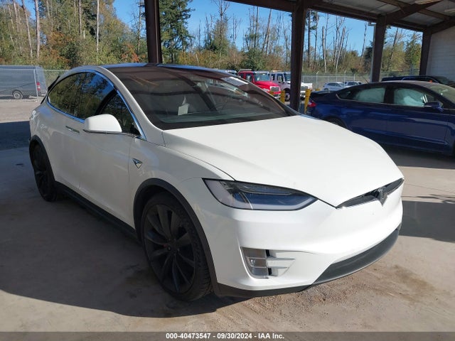 2017 TESLA MODEL X 5YJXCBE40HF055803 Photo 0