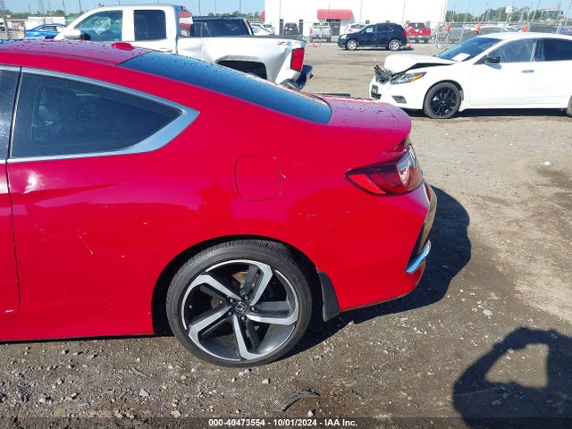 Honda ACCORD EX 2017 1HGCT1B75HA004217 Image 19