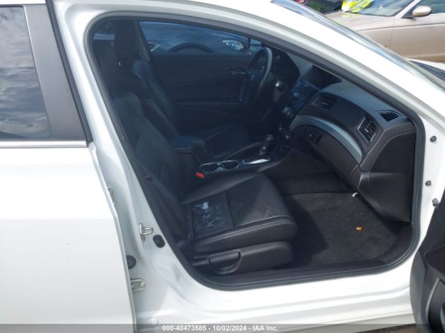 19UDE2F49JA005591 Acura Ilx Special Edition