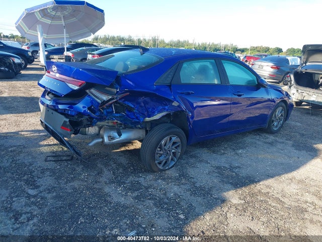 Hyundai ELANTRA SEL 2024 KMHLM4DG2RU809159 Image 4