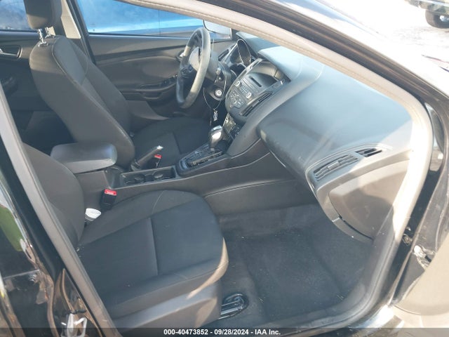 Ford FOCUS SE 2016 1FADP3F20GL313782 Image 5