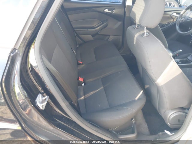 Ford FOCUS SE 2016 1FADP3F20GL313782 Image 8