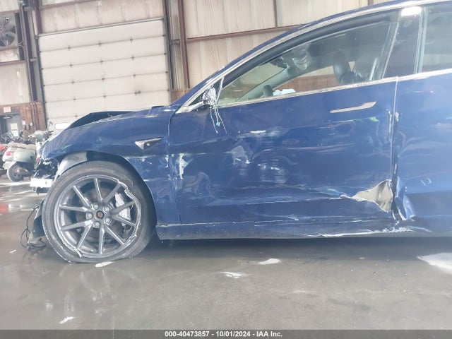 Tesla Model 3 Long Range/performance 2019 5YJ3E1EB3KF535021 Image 11