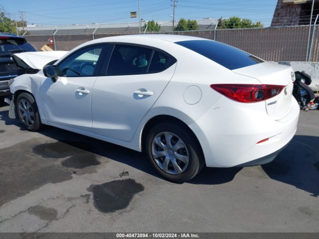 JM1BM1T73F1261220 Mazda Mazda3 I Sv
