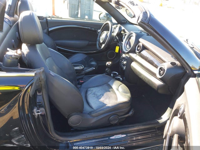 2013 MINI ROADSTER WMWSY9C52DT432541 Photo 4