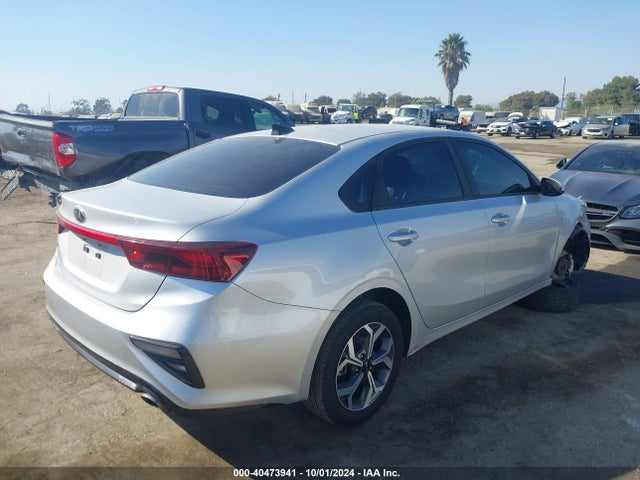 KIA Forte Lxs 2019 3KPF24AD7KE083885 Image 4