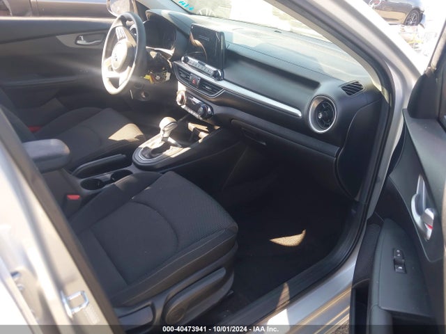 KIA Forte Lxs 2019 3KPF24AD7KE083885 Image 5