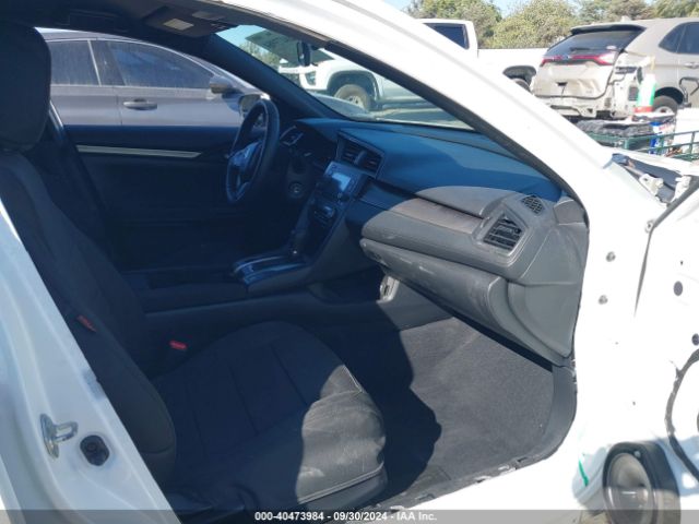 2018 HONDA CIVIC SHHFK7H26JU409088 Photo 4