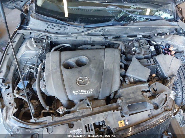 3MZBN1L33JM259566 Mazda Mazda3 Touring