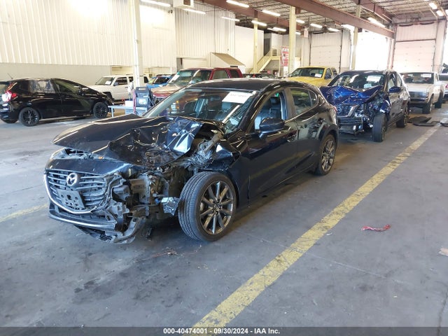 3MZBN1L33JM259566 Mazda Mazda3 Touring