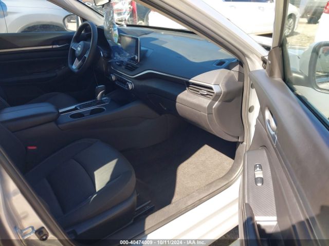 1N4BL4DV0NN308833 Nissan Altima Sv Fwd