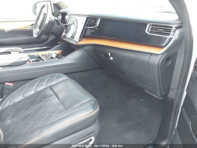 1C4SJVGJ5NS114492 Jeep Grand Wagoneer Series Iii 4x4
