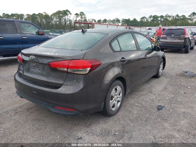 3KPFK4A71HE013950 KIA FORTE LX