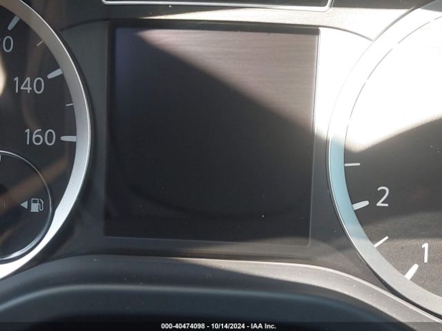 SJKCH5CR2HA024512 Infiniti Qx30 Premium