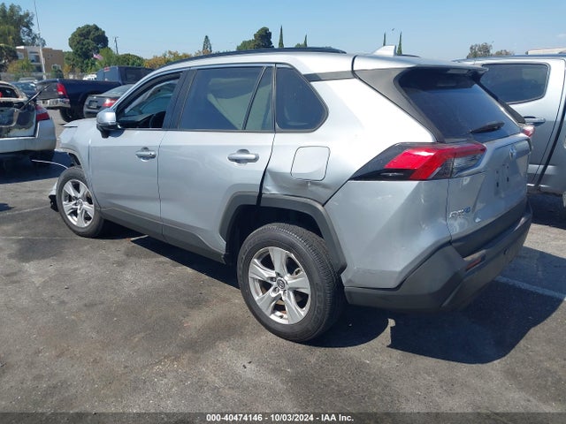 Toyota Rav4 Xle 2019 2T3W1RFV6KW017236 Image 3