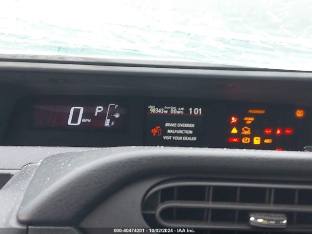 JTDKDTB33G1134320 Toyota Prius C Four