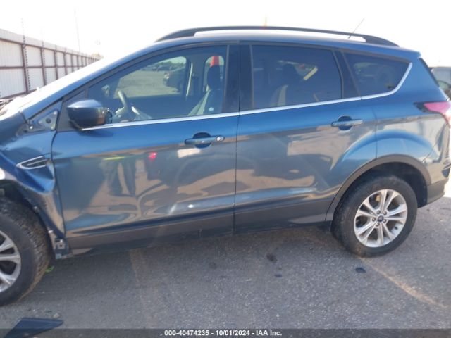 1FMCU0GD2JUC06730 Ford ESCAPE SE
