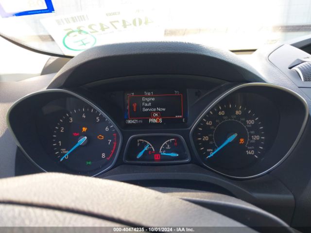 1FMCU0GD2JUC06730 Ford ESCAPE SE
