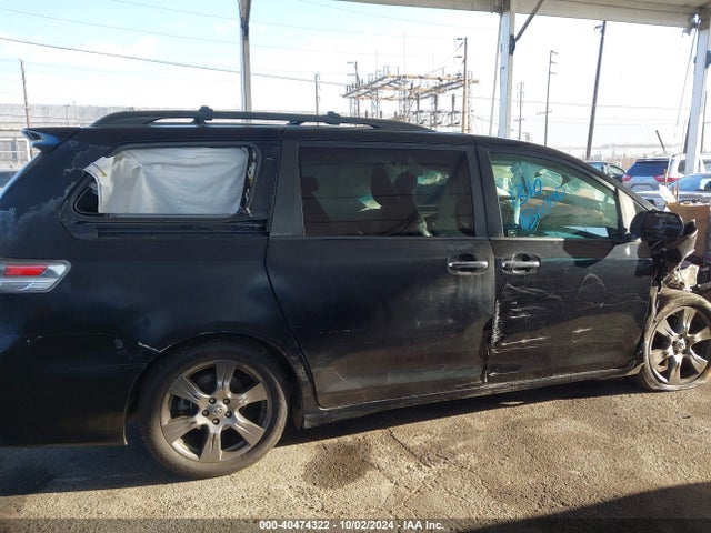 Toyota Sienna Se 8 Passenger 2017 5TDXZ3DC2HS784152 Image 13