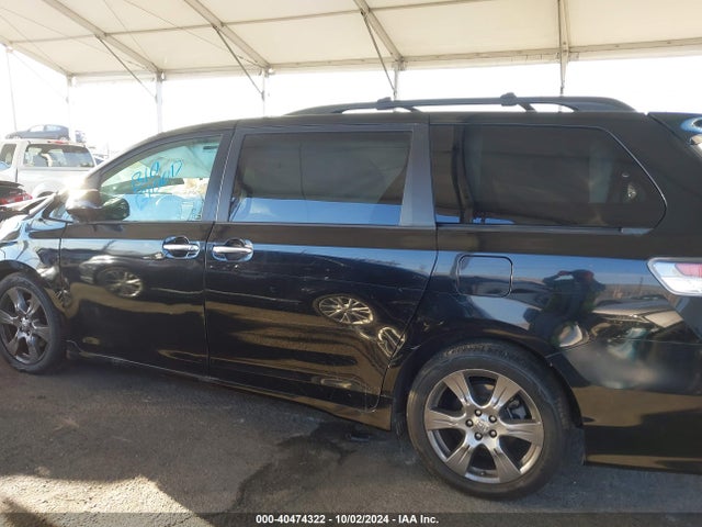 Toyota Sienna Se 8 Passenger 2017 5TDXZ3DC2HS784152 Image 14