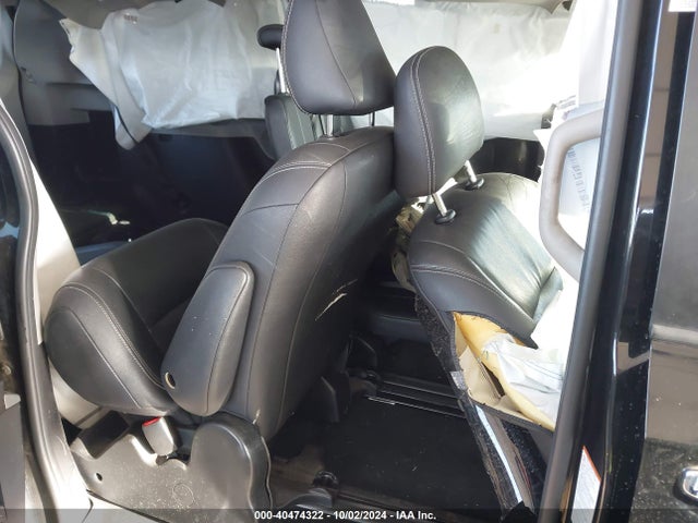 Toyota Sienna Se 8 Passenger 2017 5TDXZ3DC2HS784152 Image 8