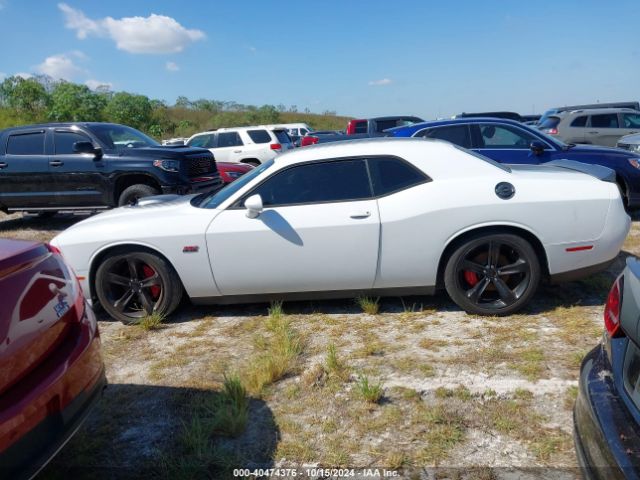 2C3CDZBT6GH164893 Dodge Challenger R/t Plus Shaker